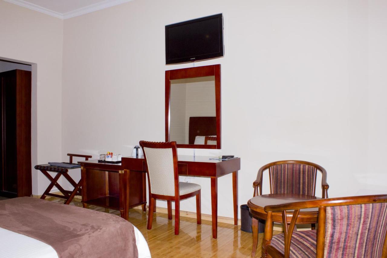 Icon Hotel Чингола Номер фото